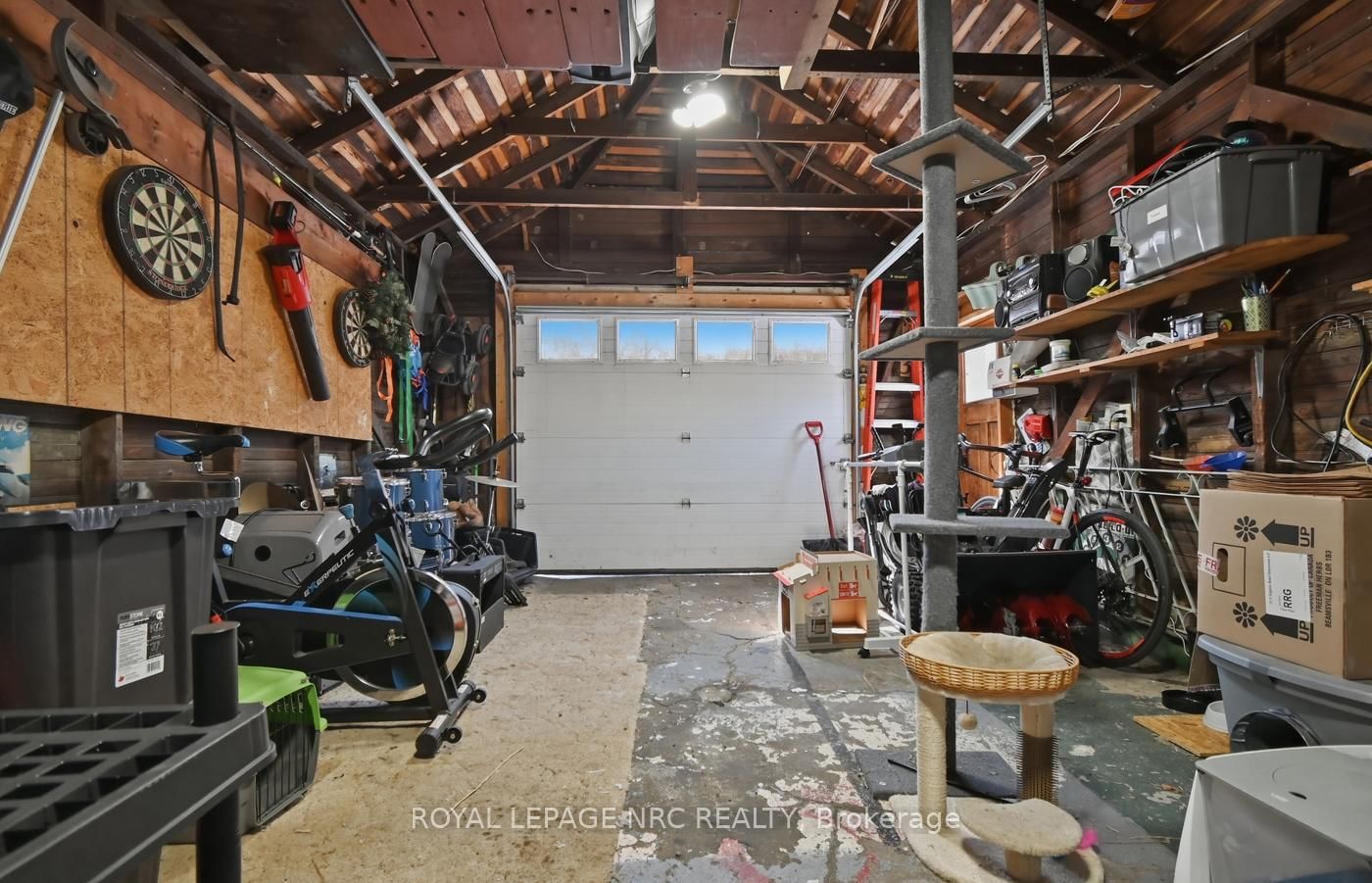 Listing Image 41
