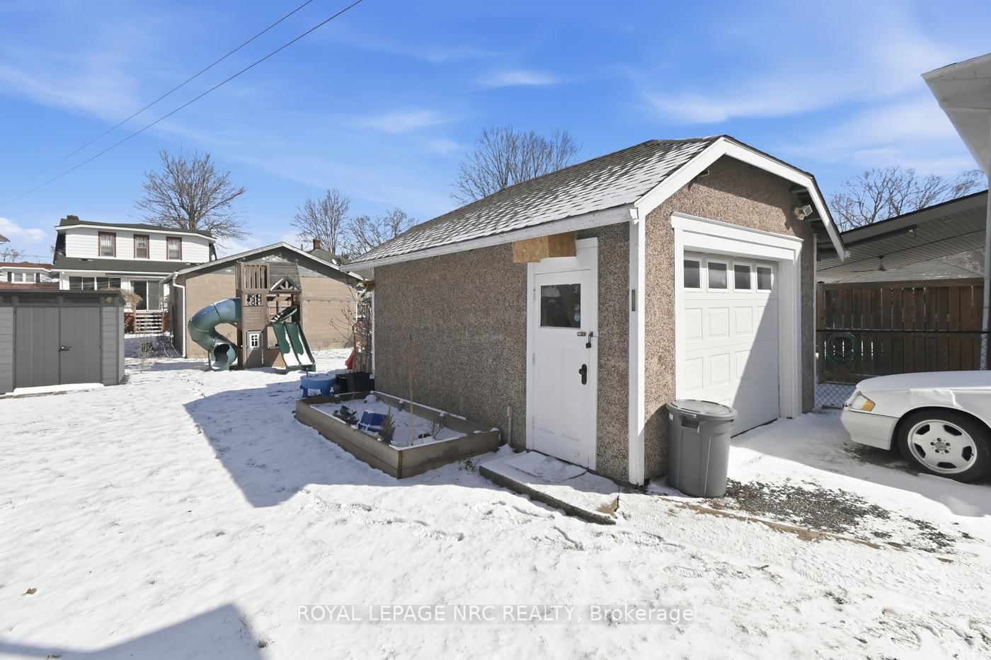 Listing Image 46