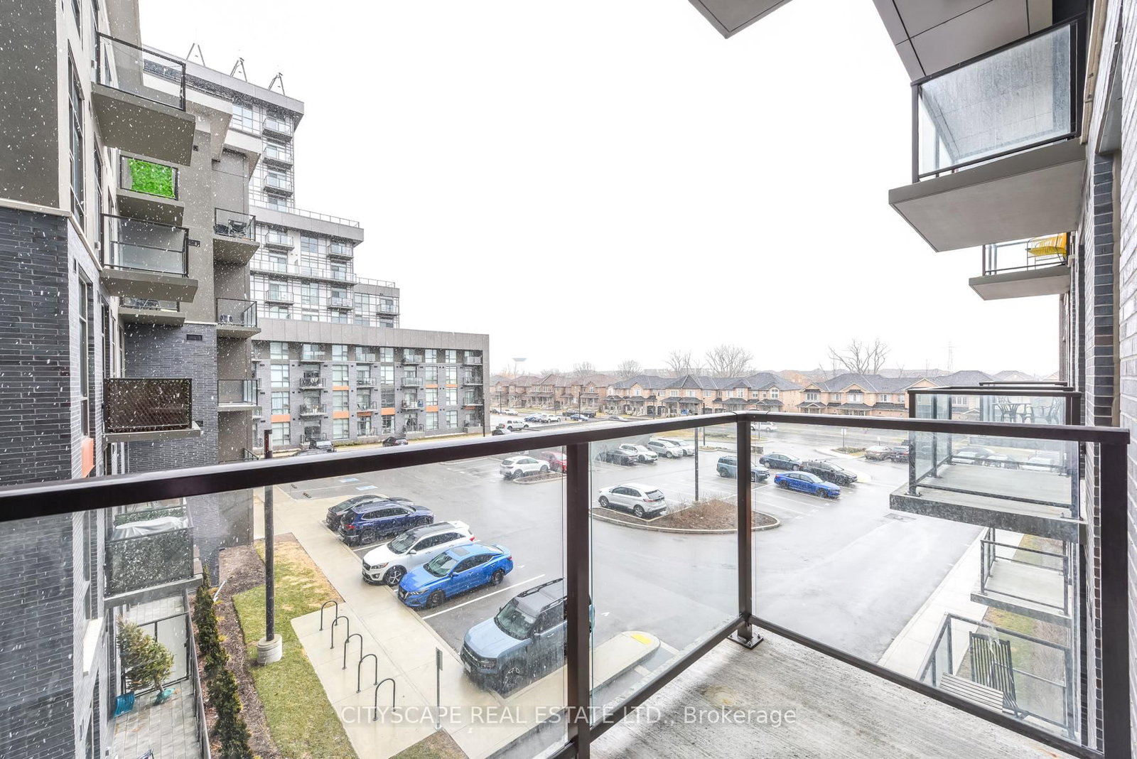 450 Dundas Street E, Unit 323 - Photo 11
