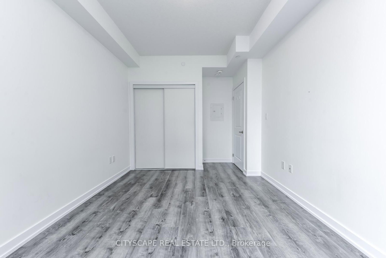 450 Dundas Street E, Unit 323 - Photo 13
