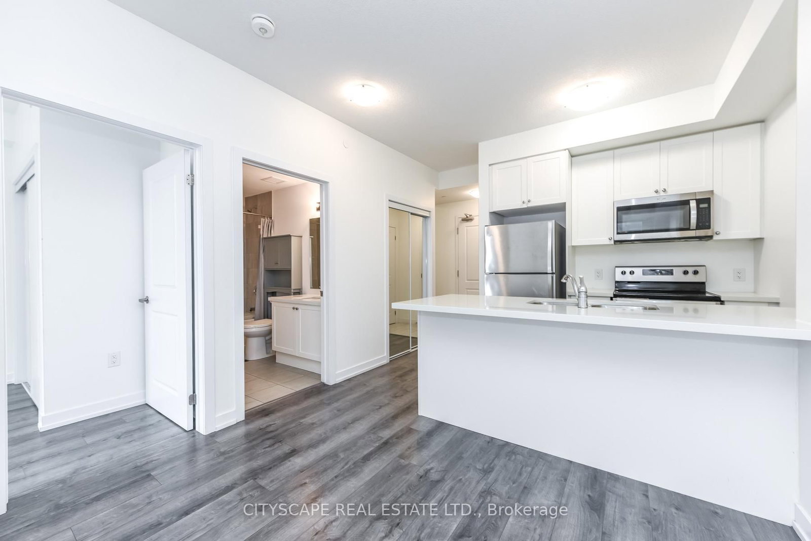 450 Dundas Street E, Unit 323 - Photo 18