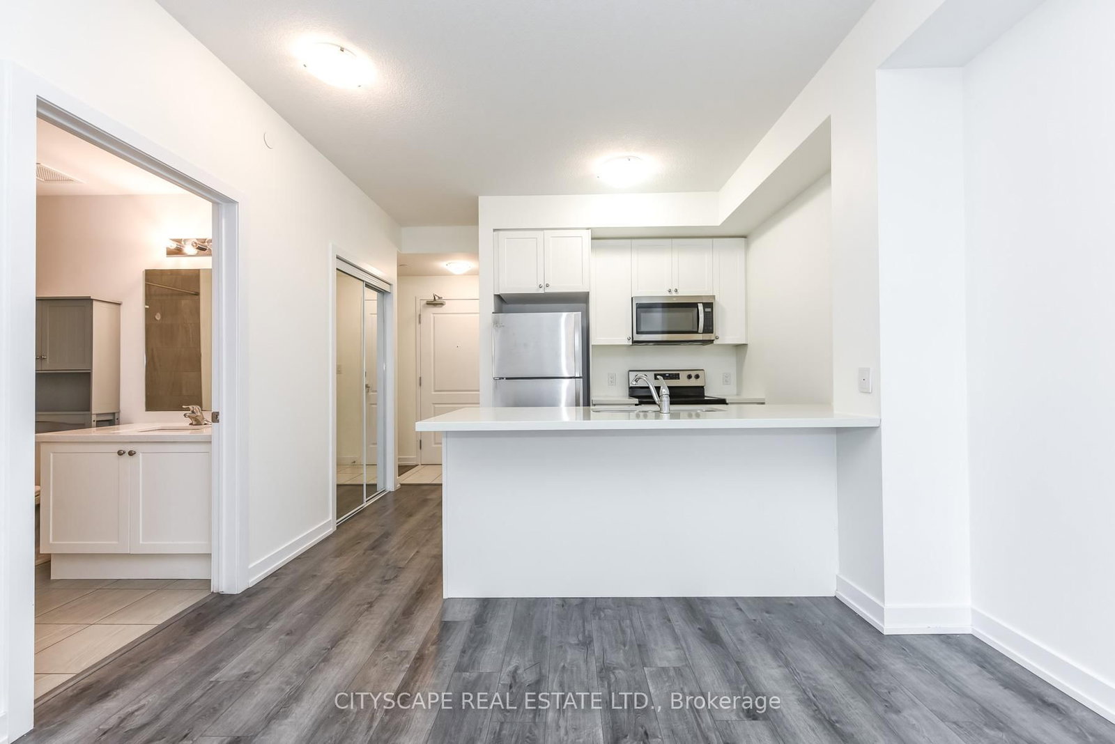 450 Dundas Street E, Unit 323 - Photo 19