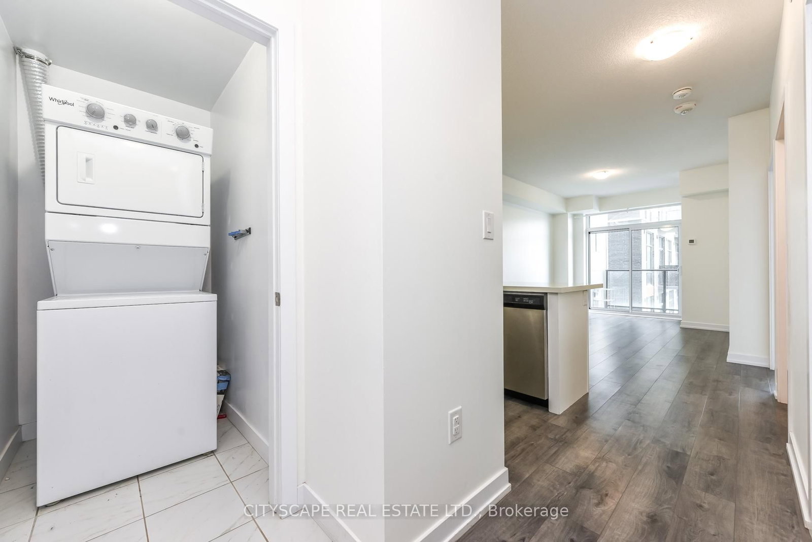 450 Dundas Street E, Unit 323 - Photo 27