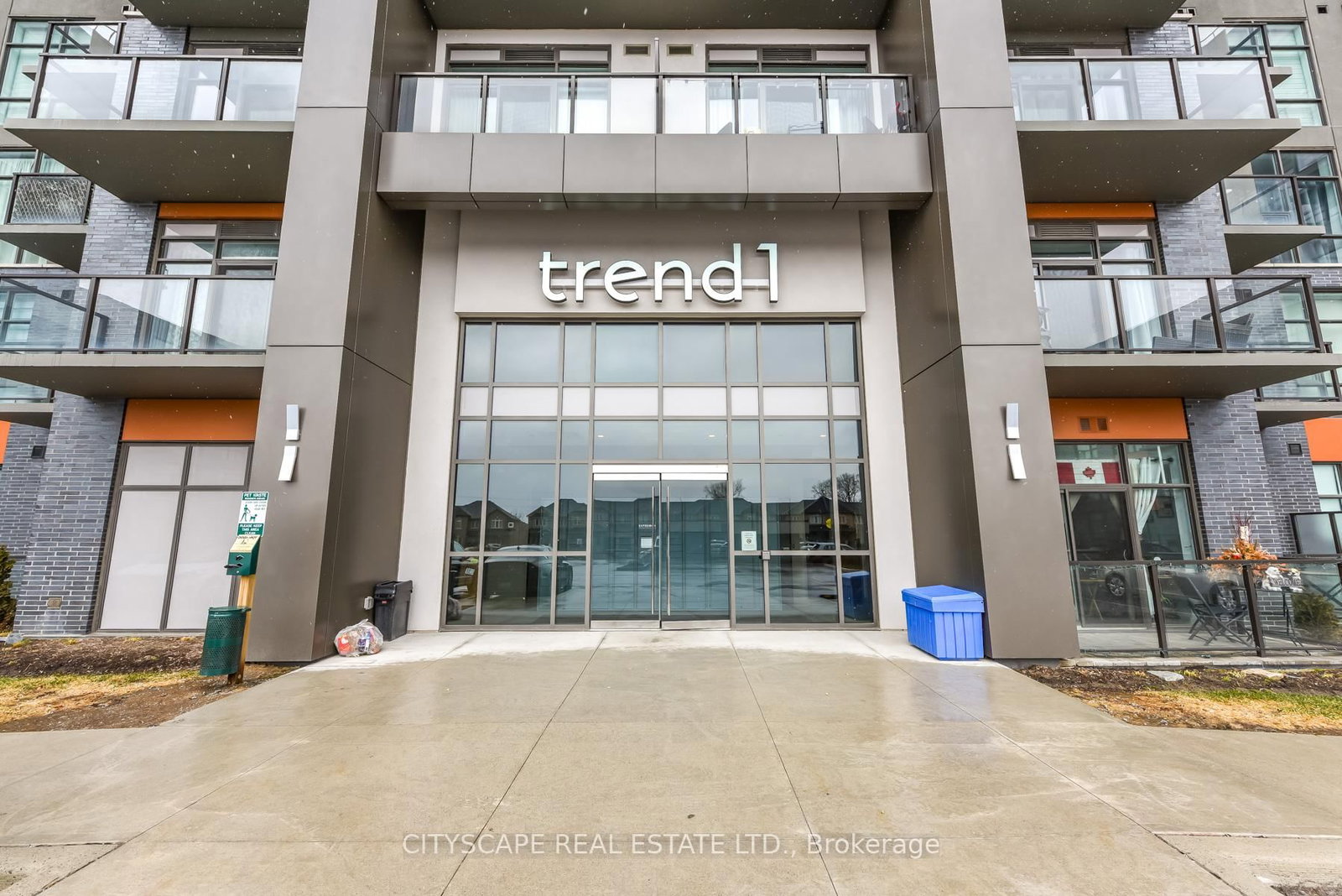 450 Dundas Street E, Unit 323 - Photo 3