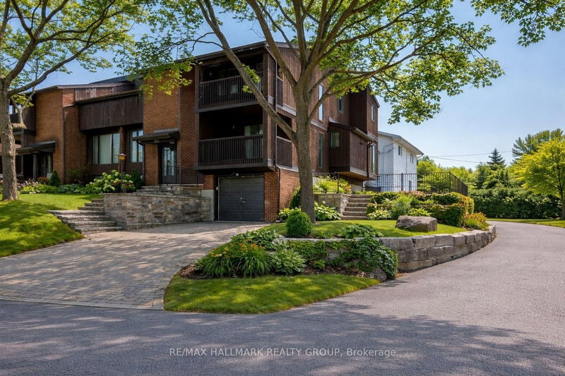 500 Foxview Pl, Ottawa, K1K 4C4 | Image 2