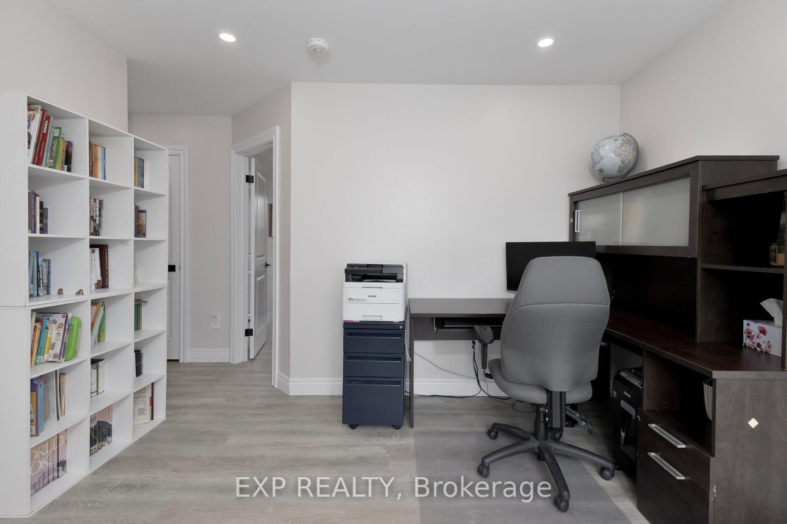 Listing Image 18