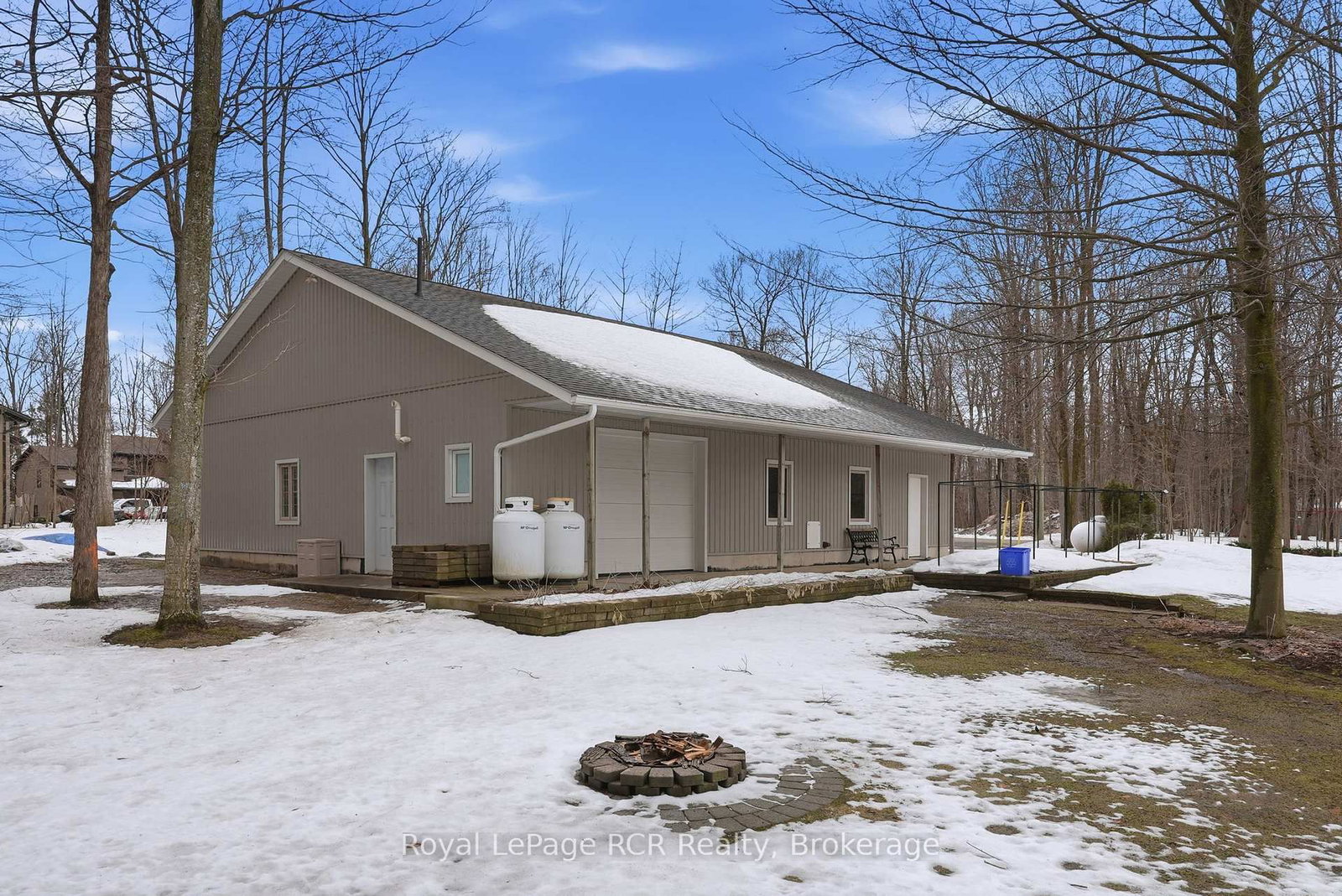 Listing Image 42