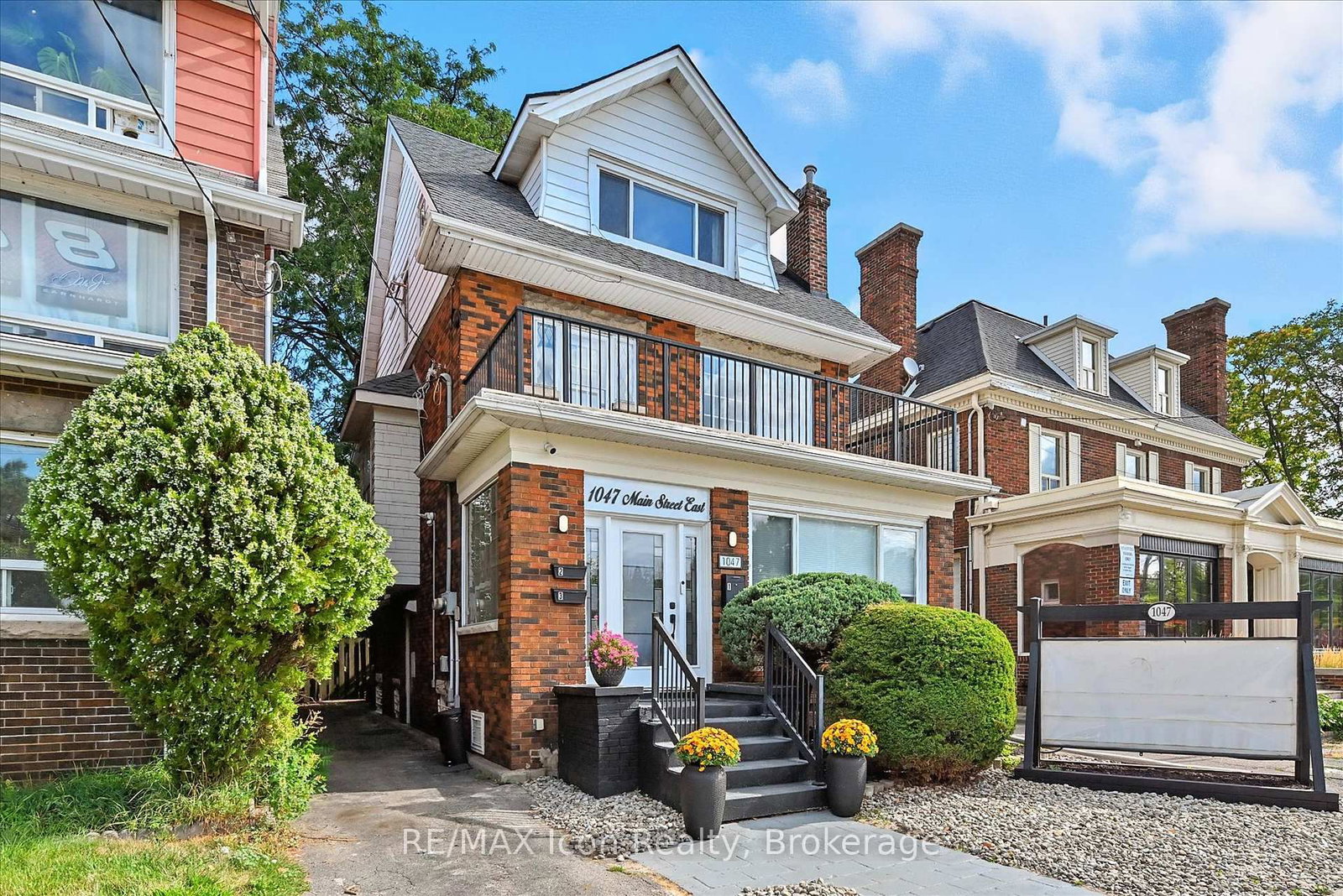 Listing Image 1