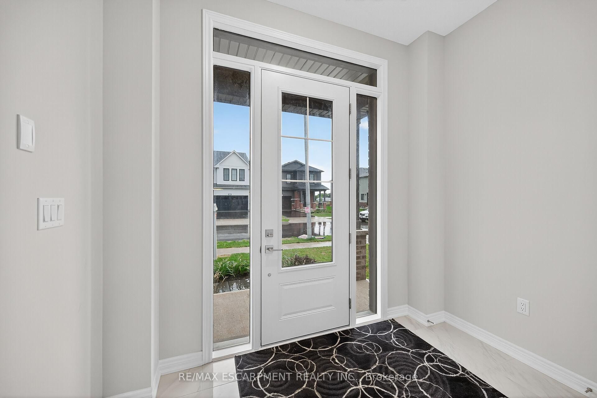 67 Starfire Crescent
