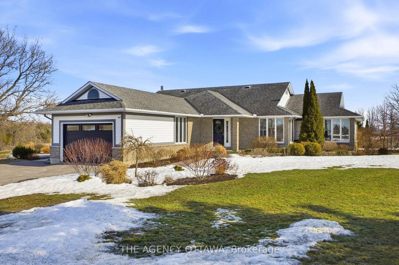 5074 County Road 29 Road, Almonte