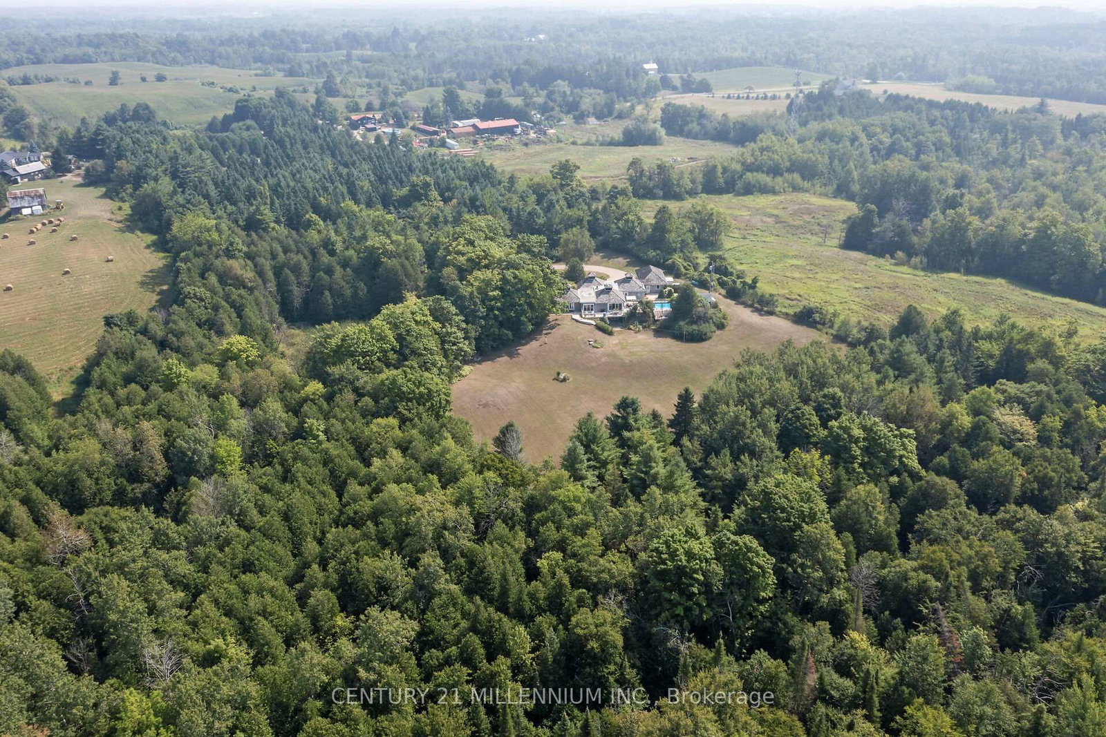 Detached House for sale at 5136 Fifth Line, Erin, Ontario, N0B 1T0 - Rural Erin - MLS: X12902420