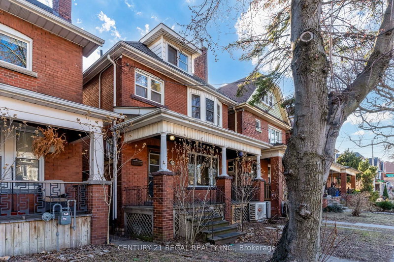 184 Maplewood Ave, Hamilton, L8M 1X7 | Image 2
