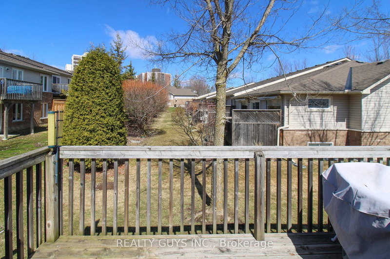 6 - 909 Wentworth St, Peterborough, K9J 8R7 | Image 2