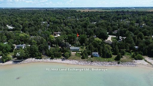 213 Huron Road • Huron-Kinloss, ON photo 35