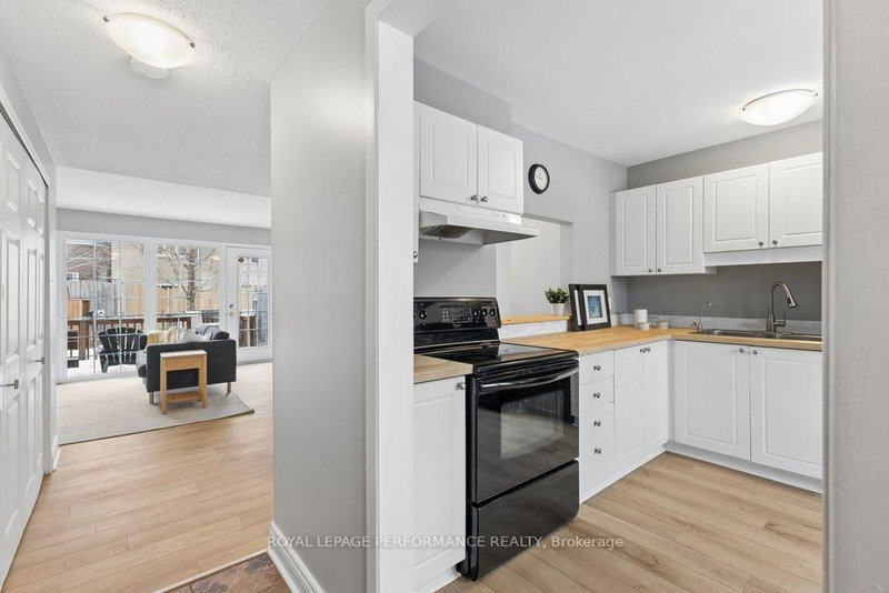 920 Walkley Rd, Ottawa, K1V 6R5 | Image 3