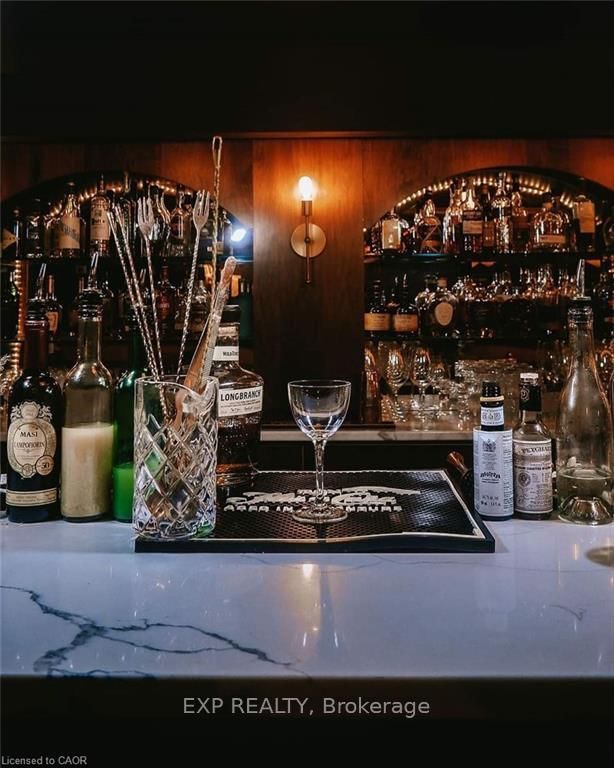 1B - 33 Queen St S, Kitchener, N2G 1V8 | Image 3