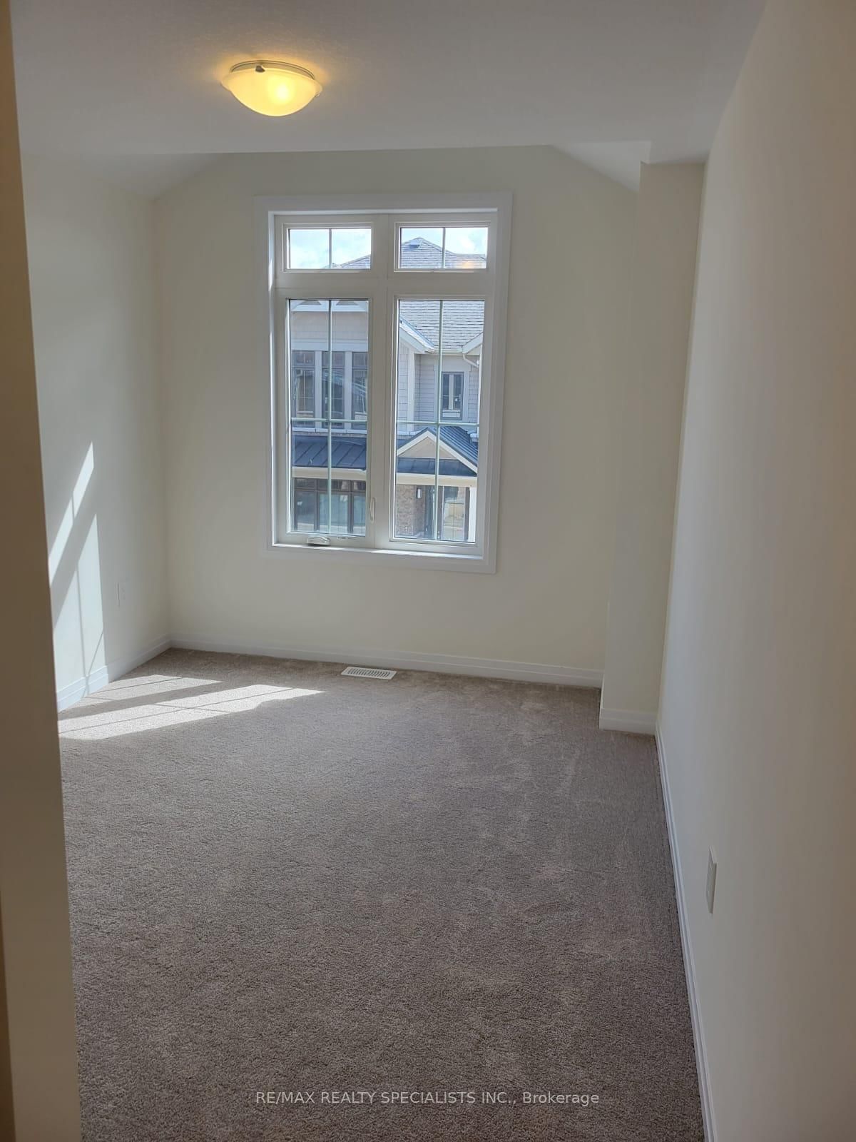 15 Blacklock Street, Unit 7 - Photo 10