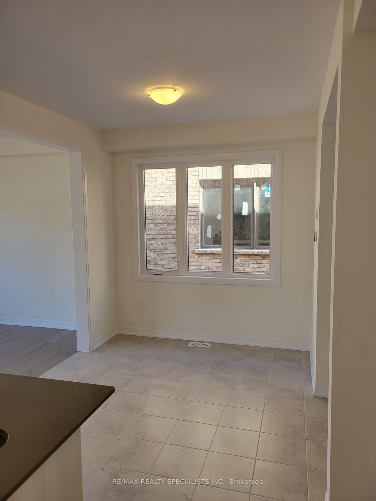 15 Blacklock Street, Unit 7 - Photo 6