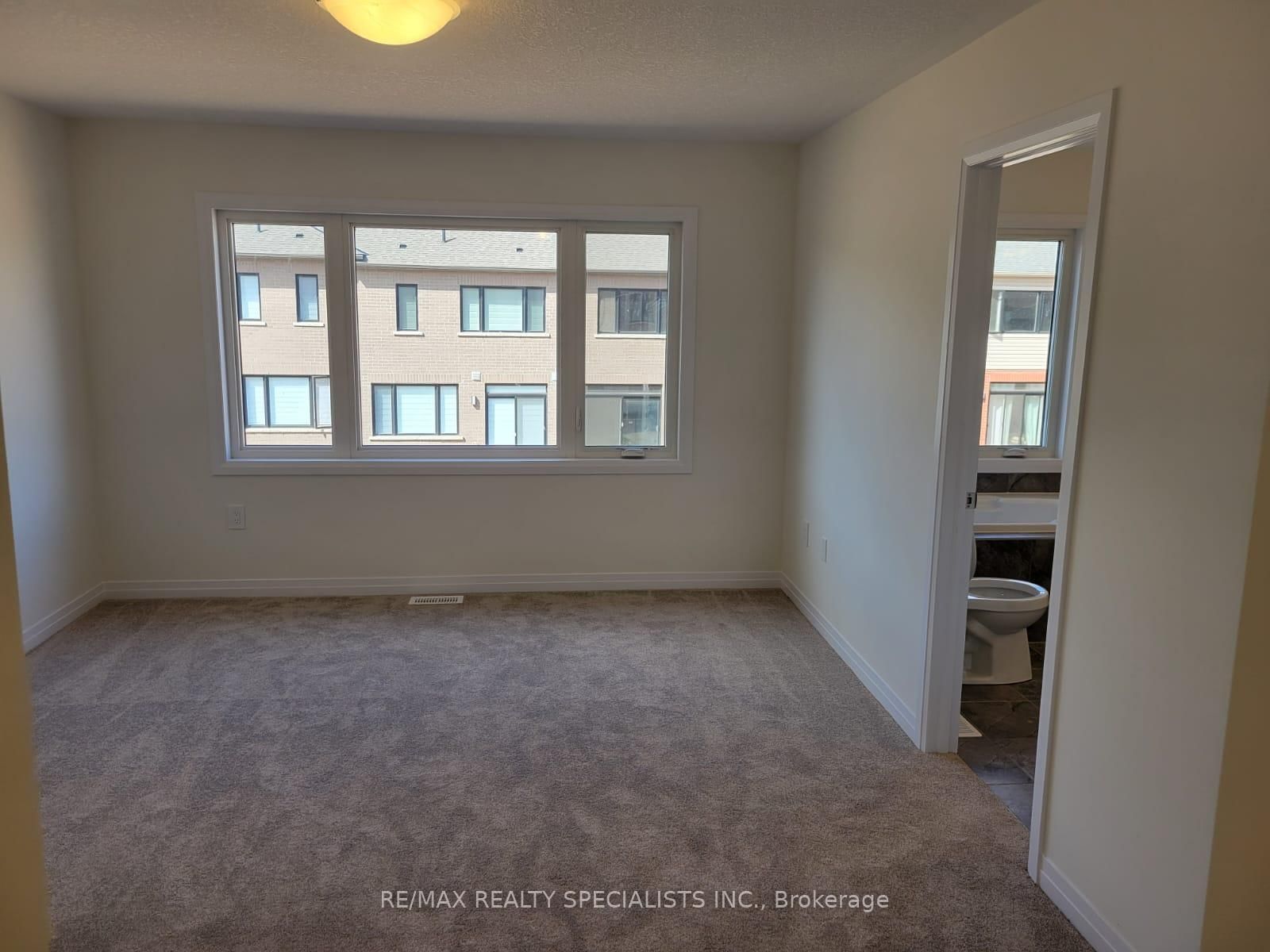 15 Blacklock Street, Unit 7 - Photo 7