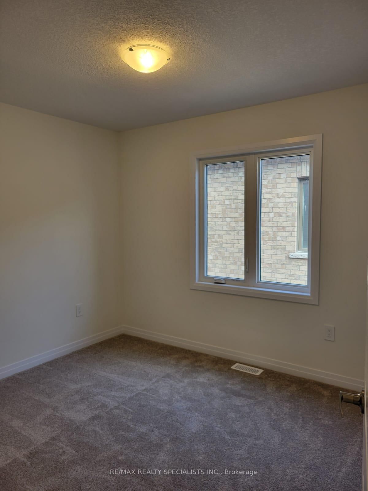 15 Blacklock Street, Unit 7 - Photo 9