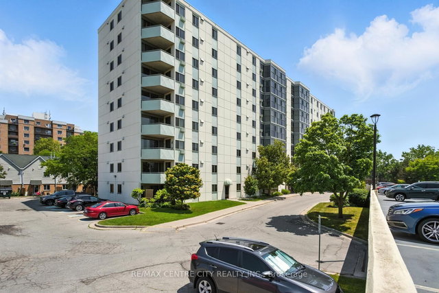 809 - 127 Belmont Drive