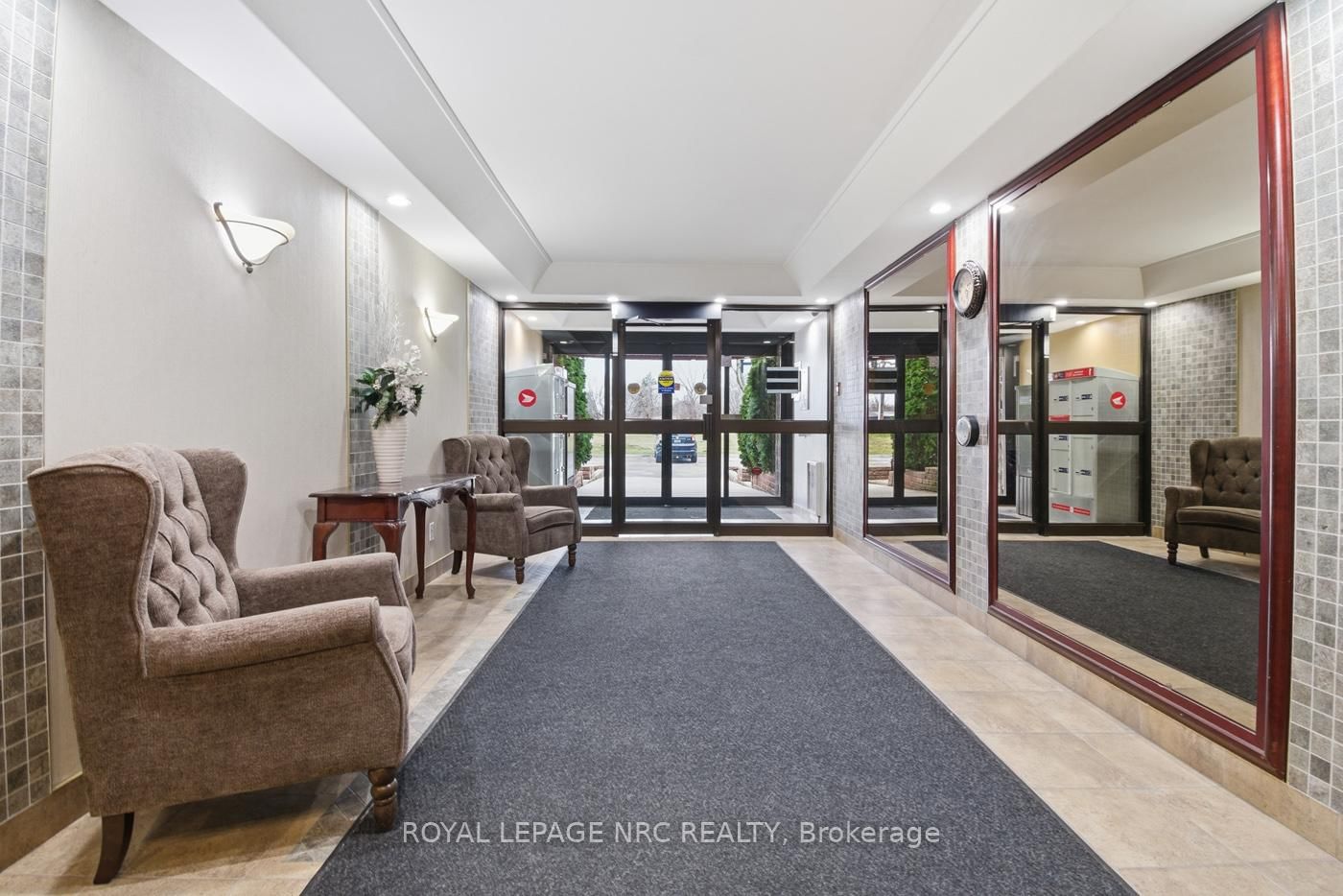 4658 Drummond Road • #217 • Niagara Falls, ON photo 17