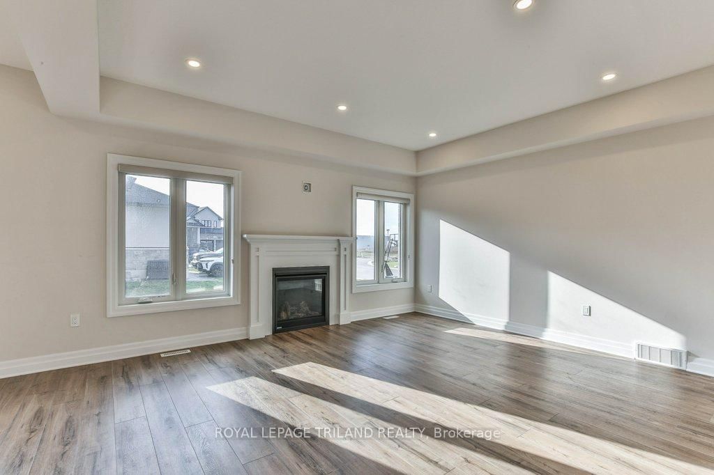 83 GREENE Street • South Huron, ON photo 6