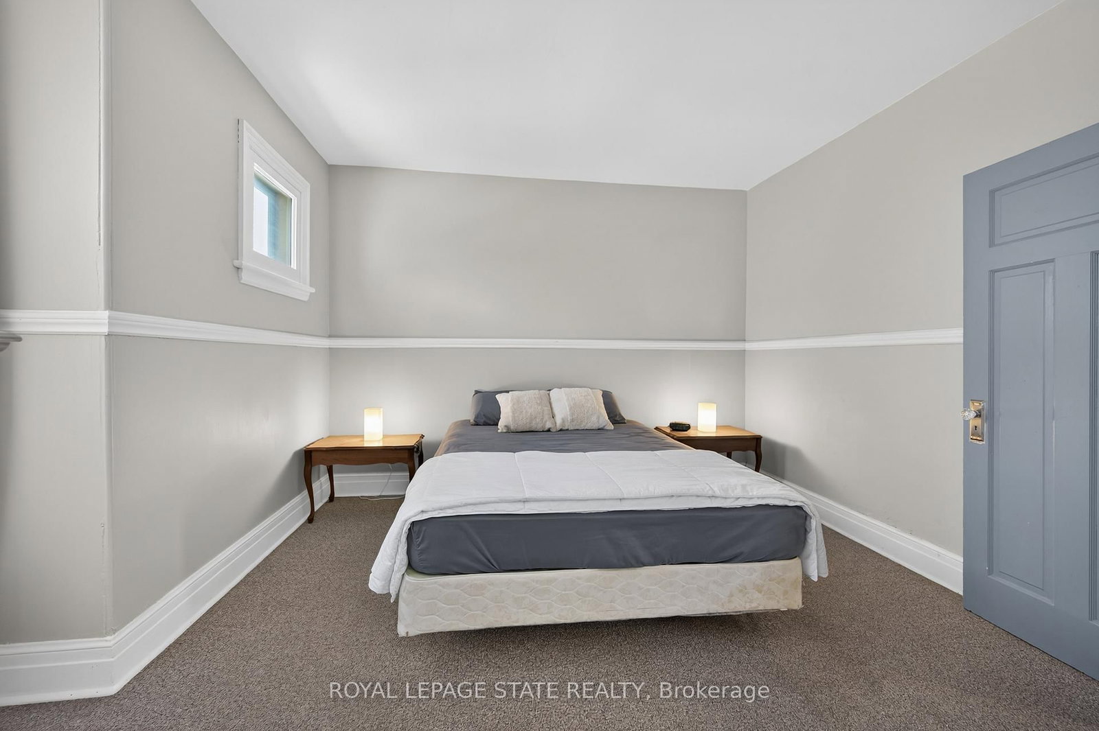 Detached House for sale at 90 Blake Street, Hamilton, Ontario, L8M 2S6 - Blakeley - MLS: X12903118