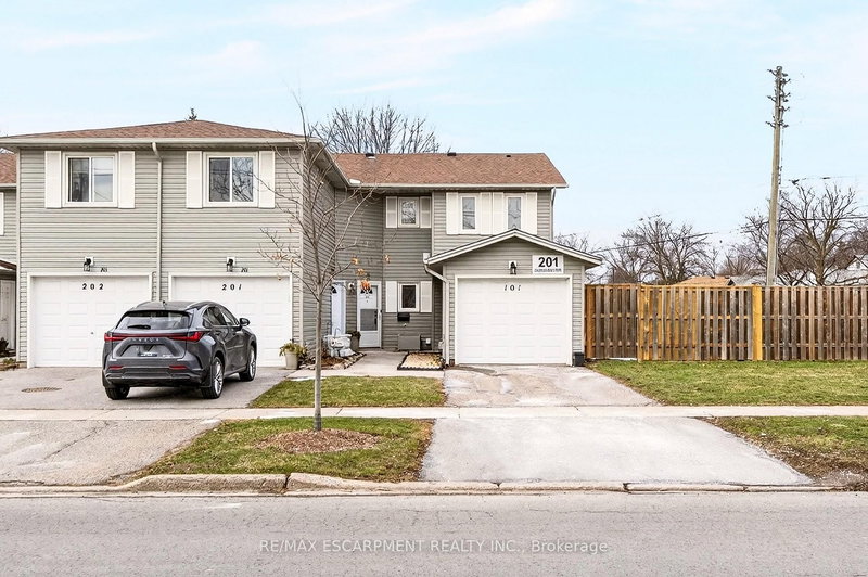 101 - 201 DORCHESTER Blvd, St. Catharines, L2M 7W1 | Image 2