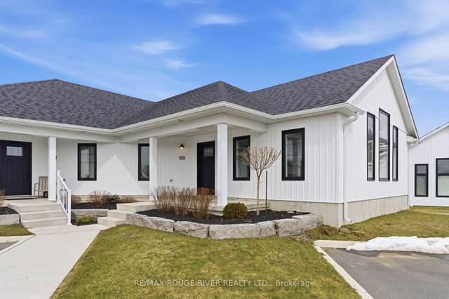 301 - 14 MEADOWCREEK Drive