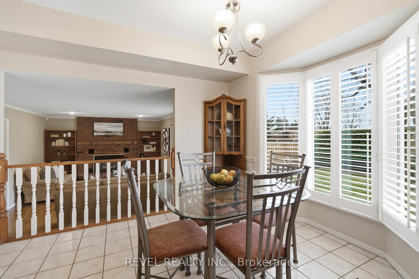 Detached House for sale at 3 Elderwood Drive, St. Catharines, Ontario, L2S 3E9 - Grapeview - MLS: X12903272