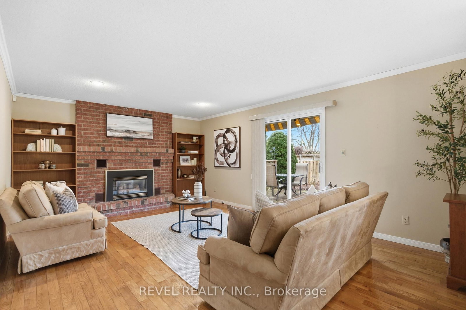 Detached House for sale at 3 Elderwood Drive, St. Catharines, Ontario, L2S 3E9 - Grapeview - MLS: X12903272