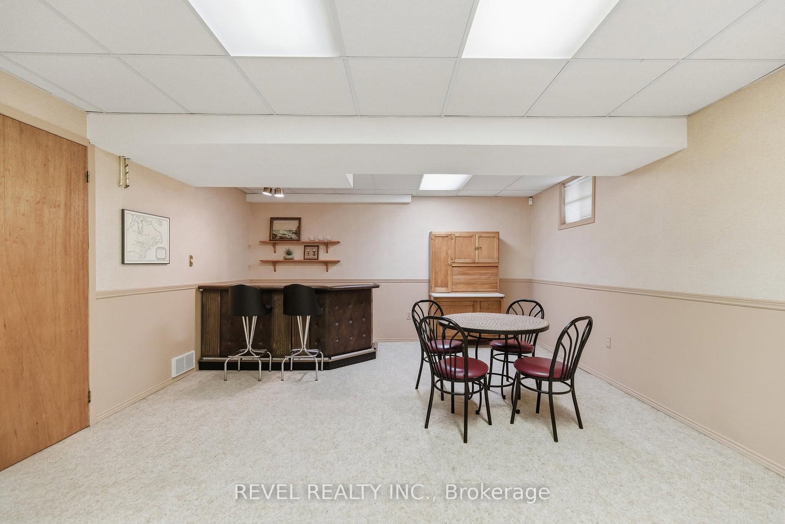 Detached House for sale at 3 Elderwood Drive, St. Catharines, Ontario, L2S 3E9 - Grapeview - MLS: X12903272