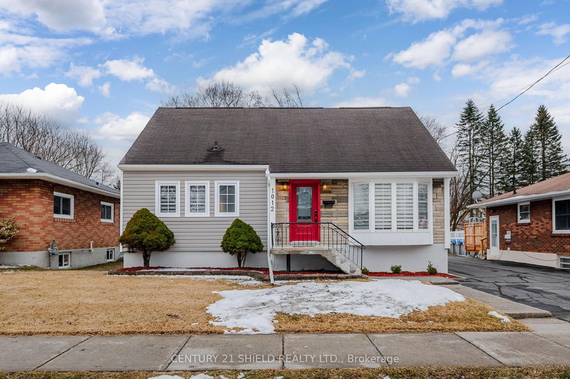 1012 Osborne Ave, Cornwall, K6J 1K6 | Image 2