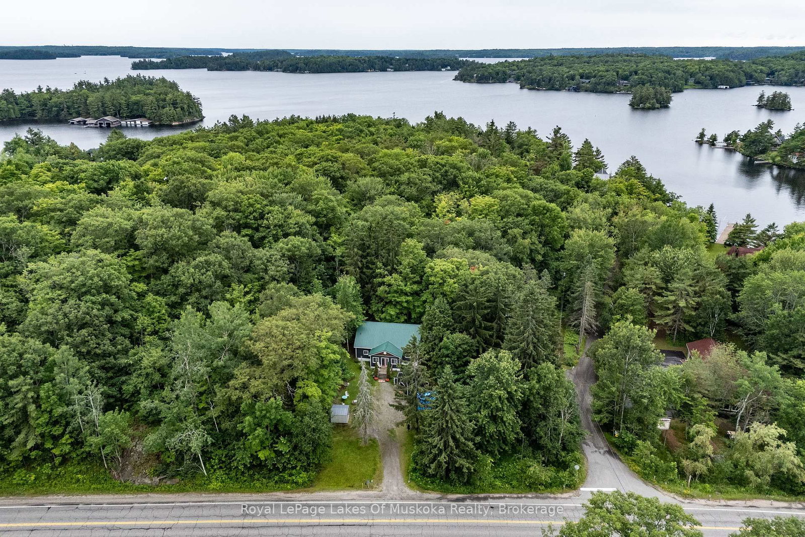 2709 Muskoka District 118 Road W • Muskoka Lakes, ON photo 4