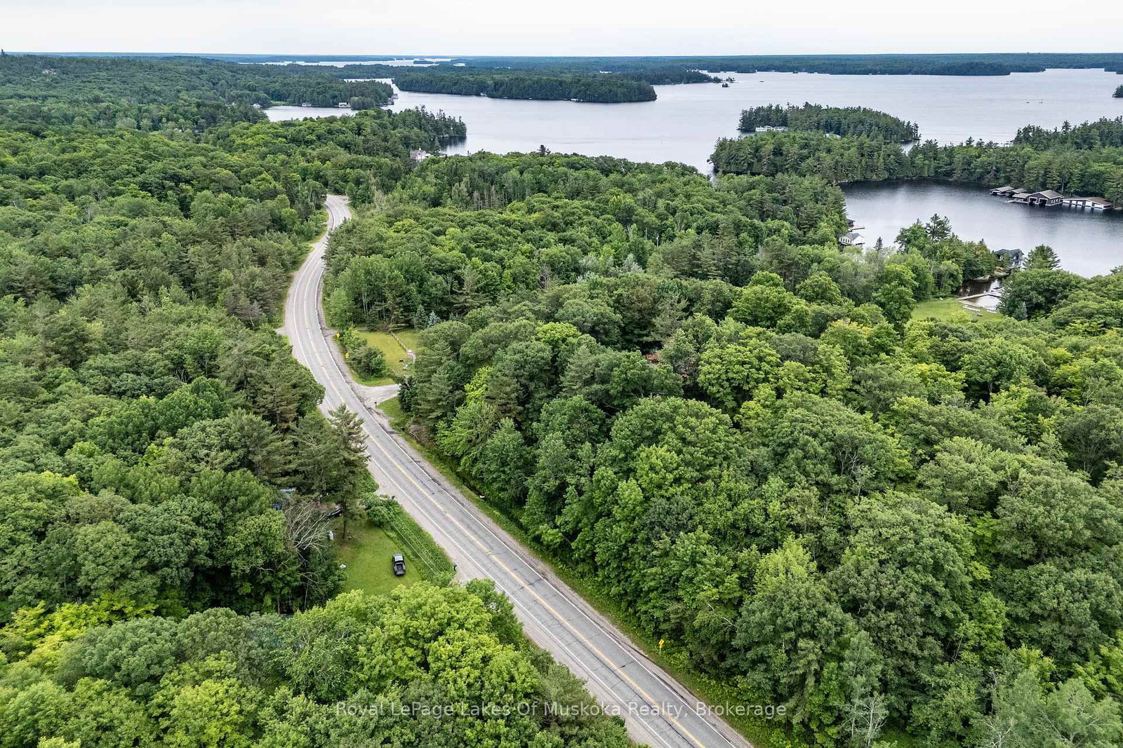 2709 Muskoka District 118 Road W • Muskoka Lakes, ON photo 9