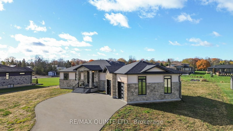 76 Navigation Dr, Prince Edward County, K8N 0G1 | Image 3