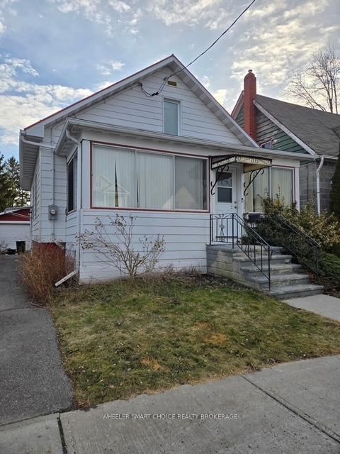 home for sale on 529 York Street