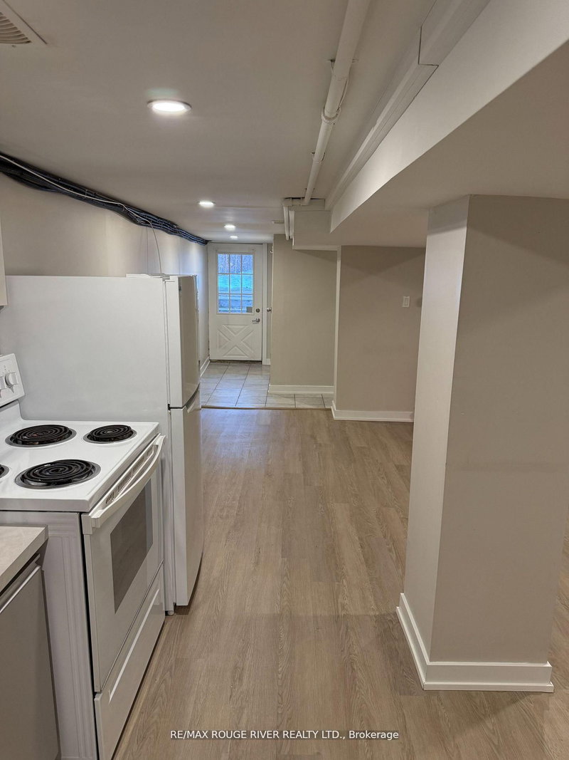 3 - 20 Birch Ave, Hamilton, L8L 6H6 | Image 3