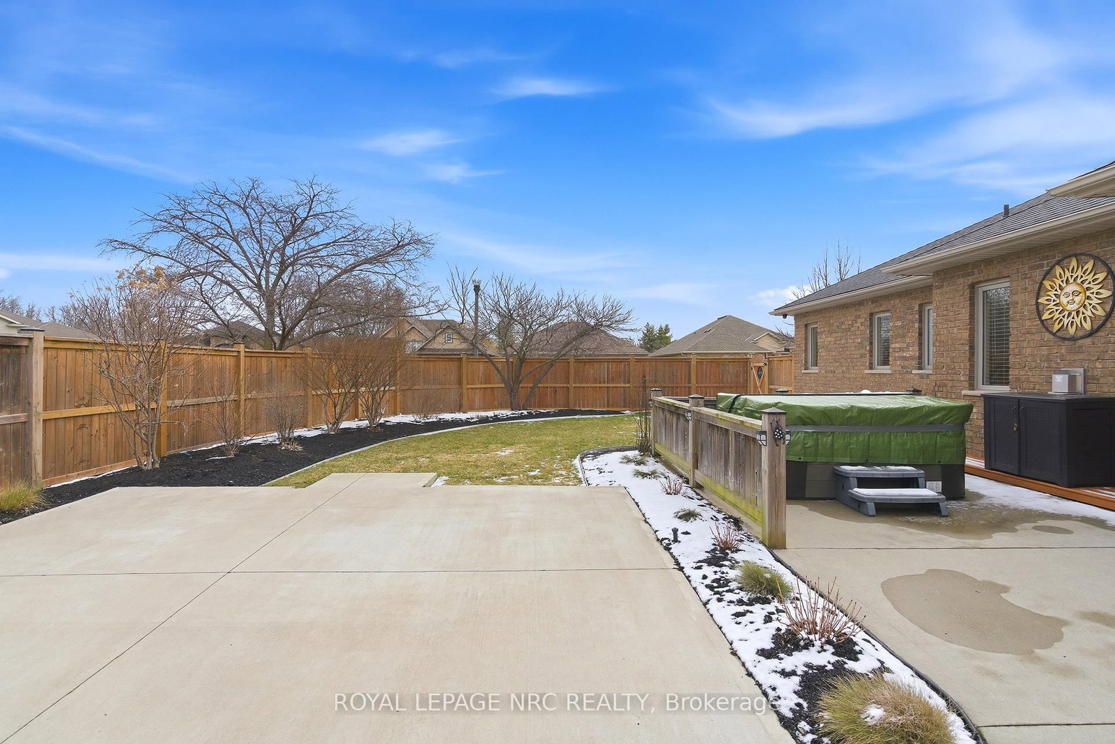 Detached House for sale at 165 Colbeck Drive, Welland, Ontario, L3C 7M1 - Coyle Creek - MLS: X12904380