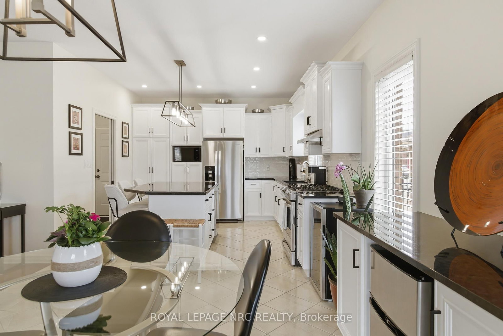 Detached House for sale at 165 Colbeck Drive, Welland, Ontario, L3C 7M1 - Coyle Creek - MLS: X12904380