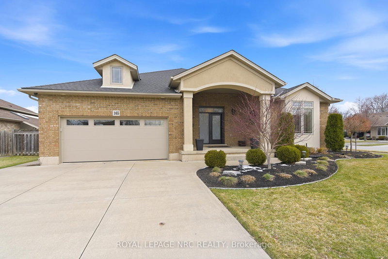 165 Colbeck Dr, Welland, L3C 7M1 | Image 2