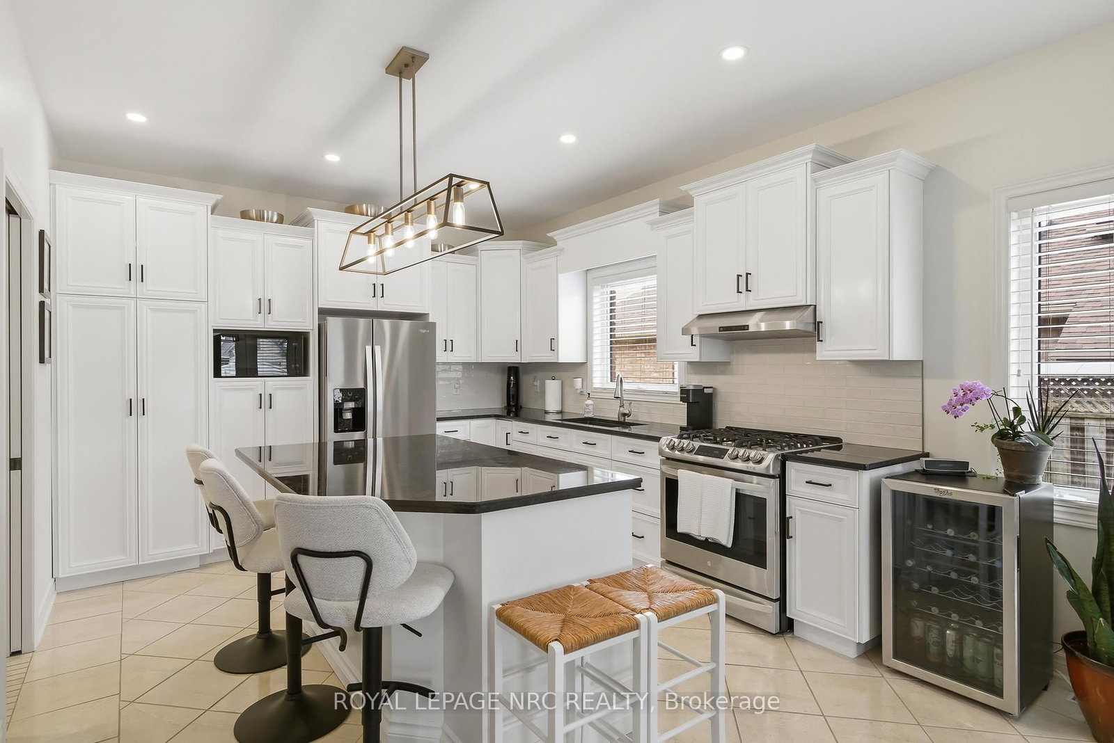 Detached House for sale at 165 Colbeck Drive, Welland, Ontario, L3C 7M1 - Coyle Creek - MLS: X12904380