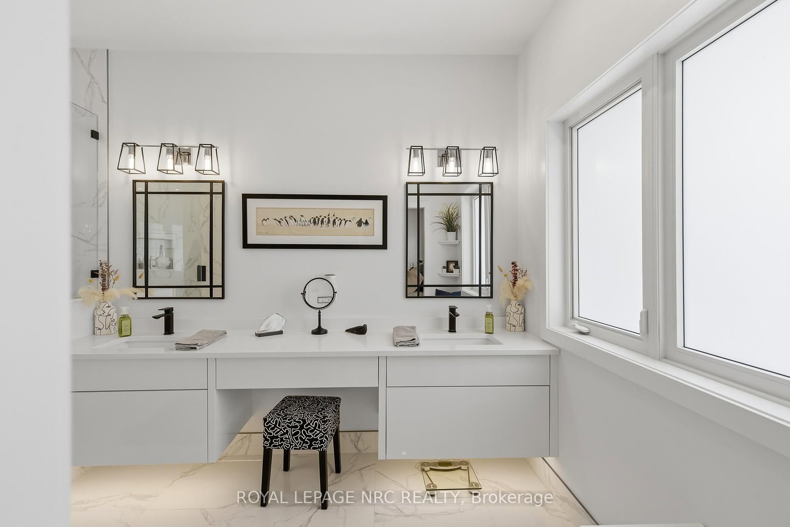 Detached House for sale at 165 Colbeck Drive, Welland, Ontario, L3C 7M1 - Coyle Creek - MLS: X12904380