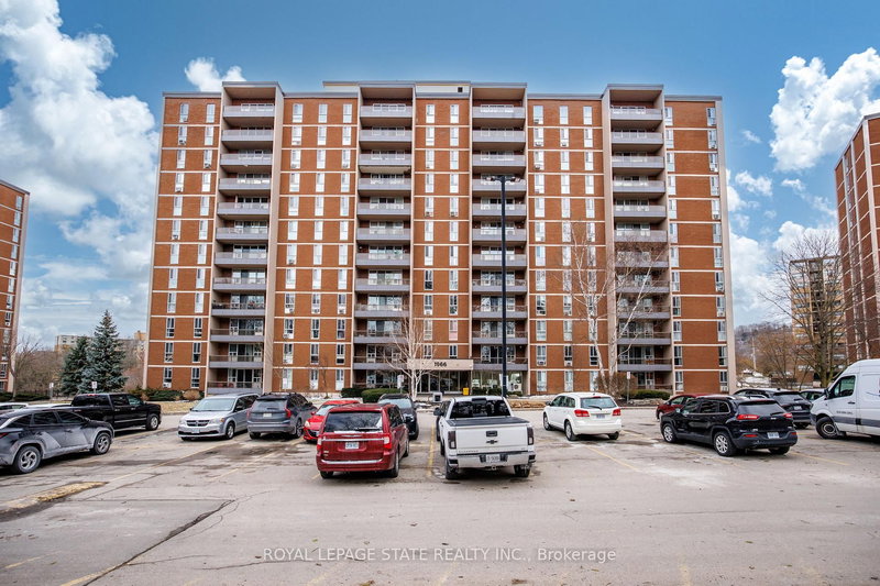 home for sale on 1109-1966 Main Street W