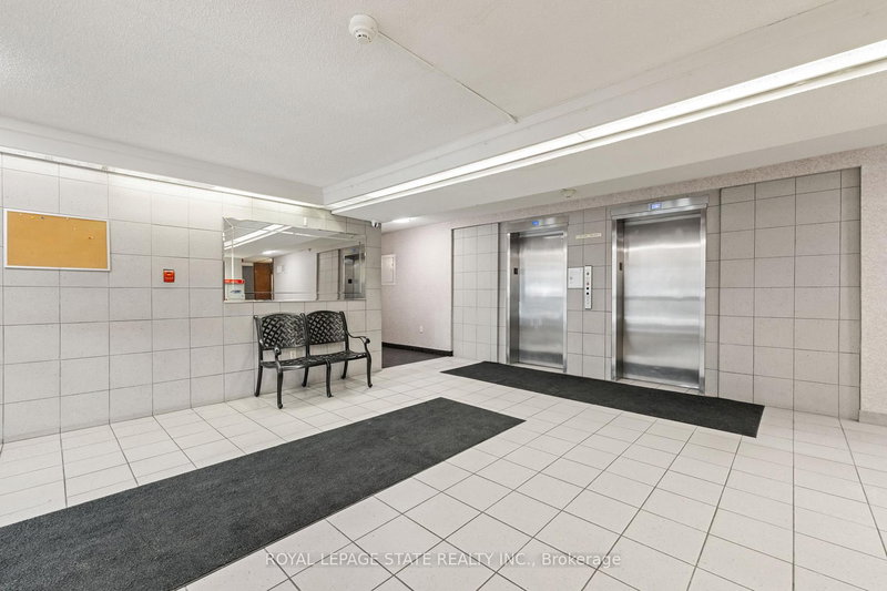 1109 - 1966 Main St W, Hamilton, L8S 1J6 | Image 3