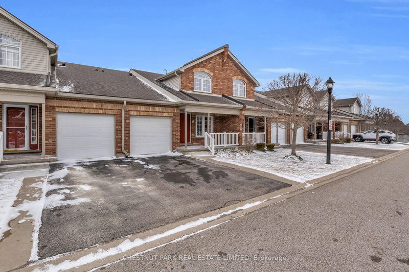 13 - 480 Douglas St, Stratford, N5A 8A8 | Image 2