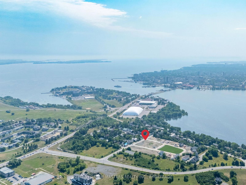 415 Wellington St, Kingston, K7K 6W4 | Image 3