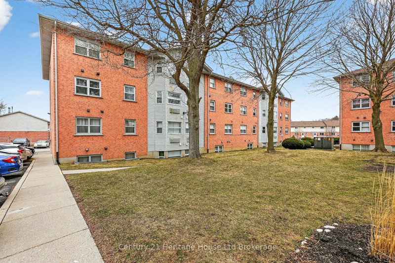 35 - 64 Hiawatha Rd, Woodstock, N4T 1P4 | Image 3