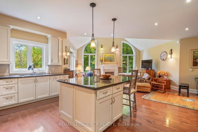 9245 Wellington 124 Road • Erin, ON photo 6